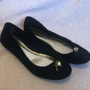 Black Round Toe Flats with Gold Charms